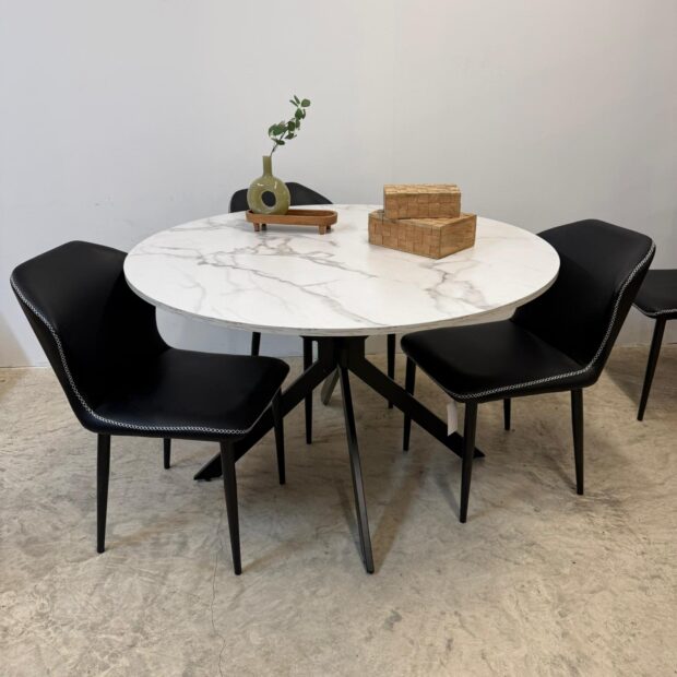 פינת אוכל ויטוריה לבן